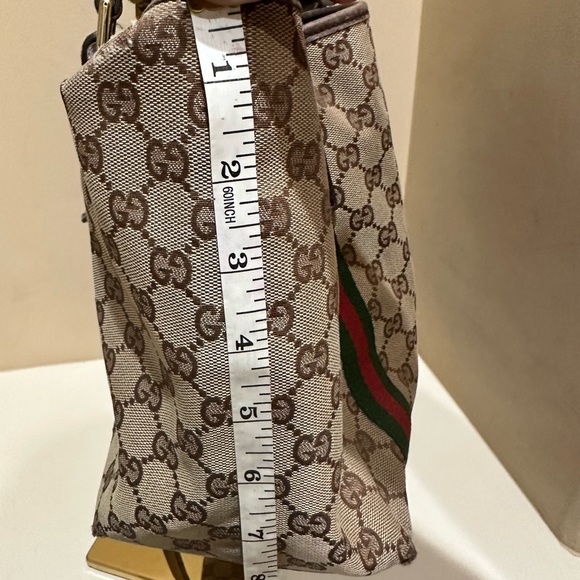 Gucci Sherri Line GG Padlock Tote with Charms - Picture 16 of 16